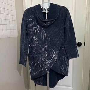 Tina Stephen Italian Chic Navy and White Women's Tunic